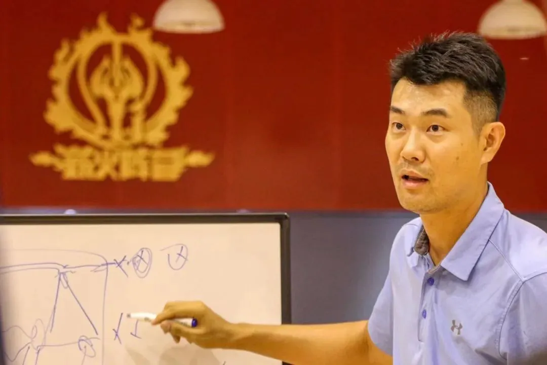 如何制定智能篮球训练计划_0